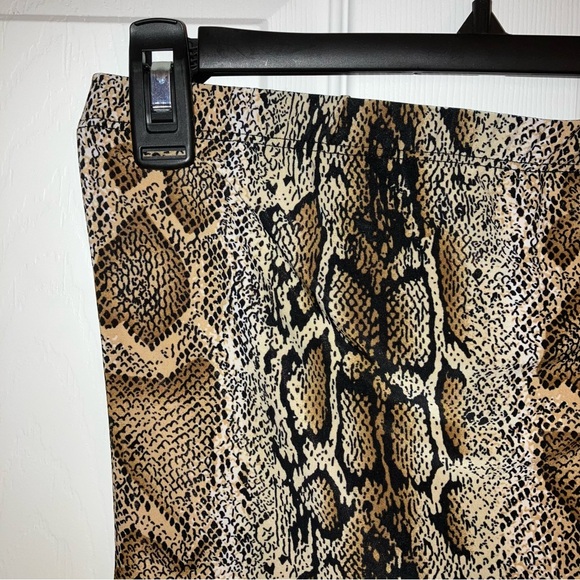 NEW Snake Print Tube Top - Picture 3 of 5